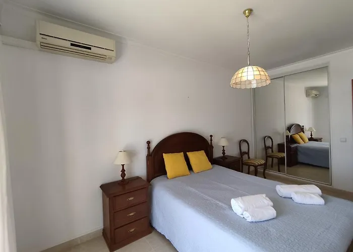 2 Avenida Frente Mar - Casas & Papeis Διαμέρισμα Armação de Pêra